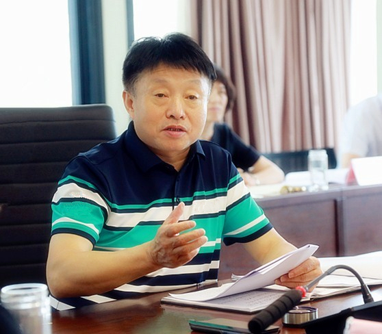 CG电子游戏集团举行“不忘初心、、切记使命”主题教育第三次集中学习钻研暨警示教育会