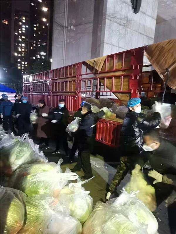 CG电子游戏集团：：响彻在战“疫”前线的入党誓词 配图2.jpg