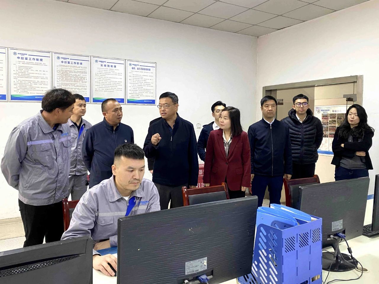 宋世杰赴水情形公司、、鼎丰矿业公司项目一线调研